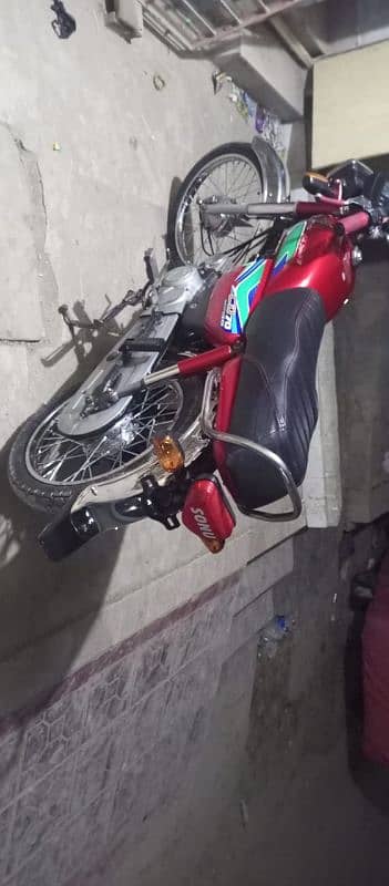 2018 model bike full genuine new bike everything ok 5