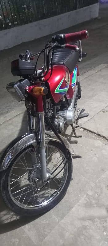 2018 model bike full genuine new bike everything ok 9