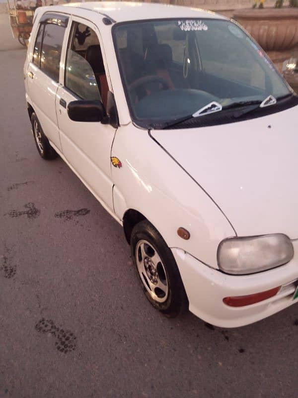 Daihatsu Cuore 2006 4