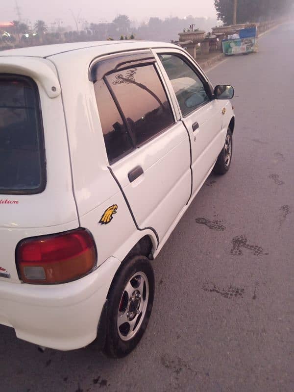 Daihatsu Cuore 2006 5