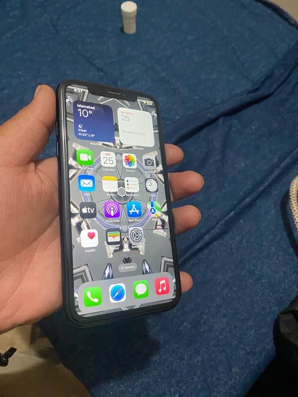 iPhone XR 2