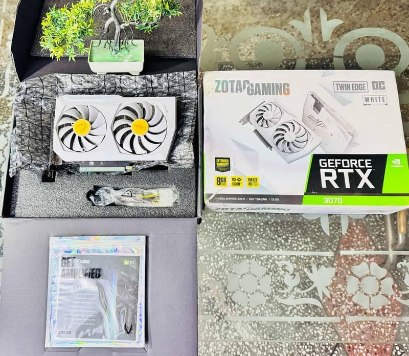 Zotac RTX 3070 OC 8GB White Edition Dual Fan 1