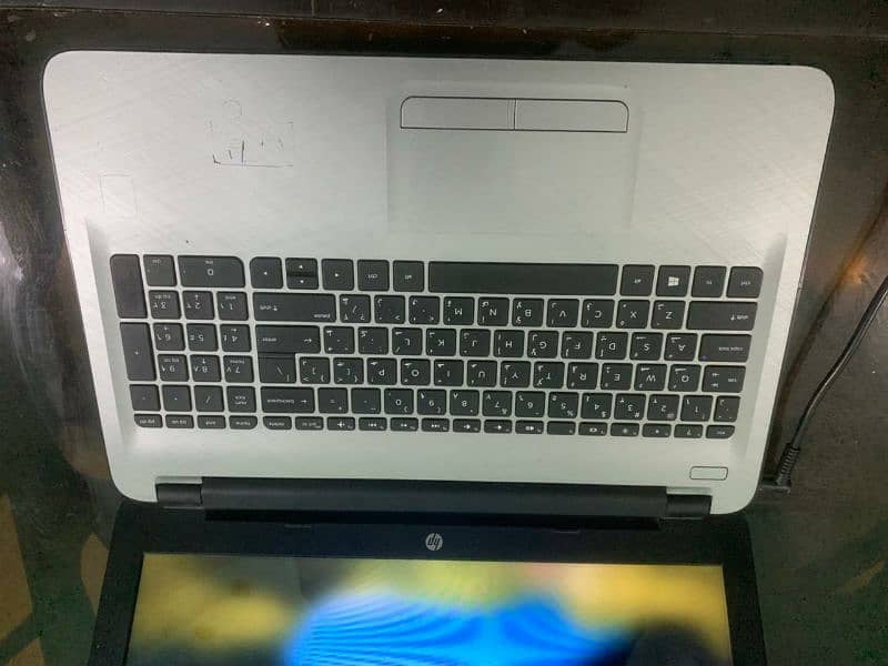 Hp Notebook i3 5th Gernation 4