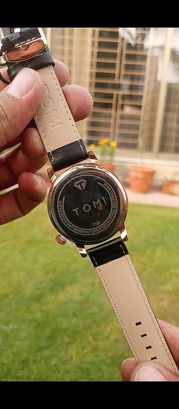 tomi bist Quality watch stylish 3