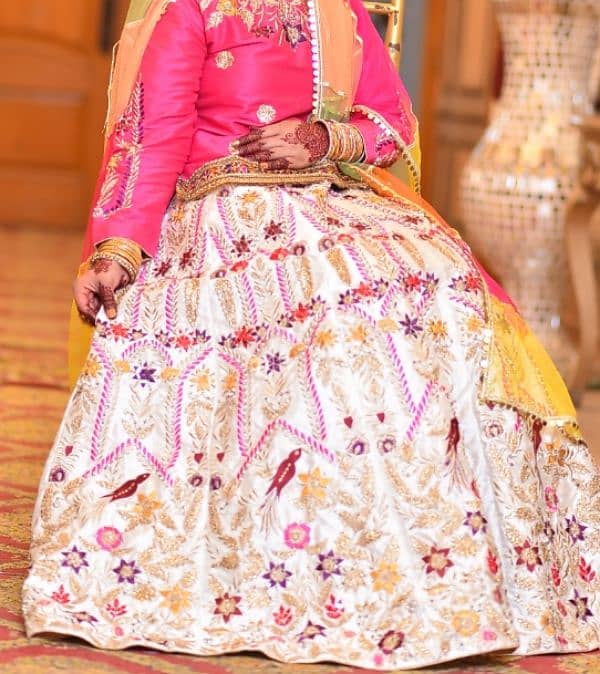 mehndi lehnga 1