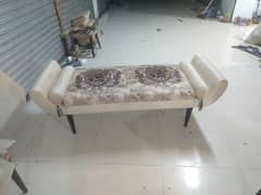 bed room setti, / Dewan, 2seater.