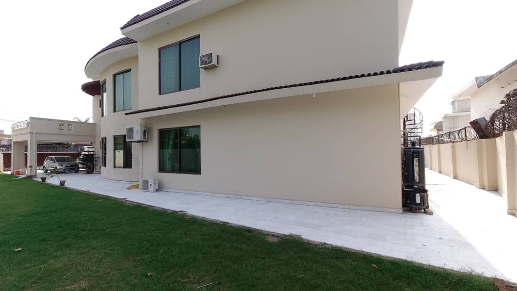 Good 45 Marla House For Sale In Bani Gala 5