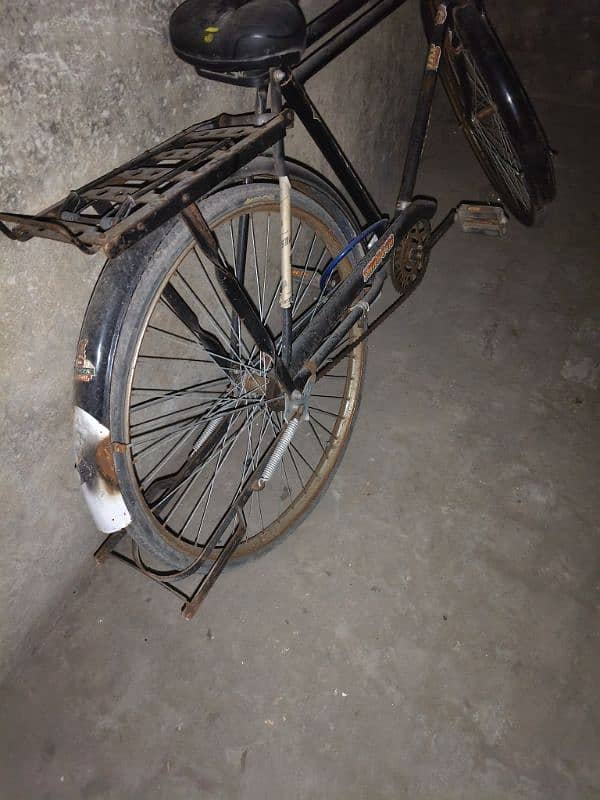 bicycle 22 inches new tyre new seat and . 1