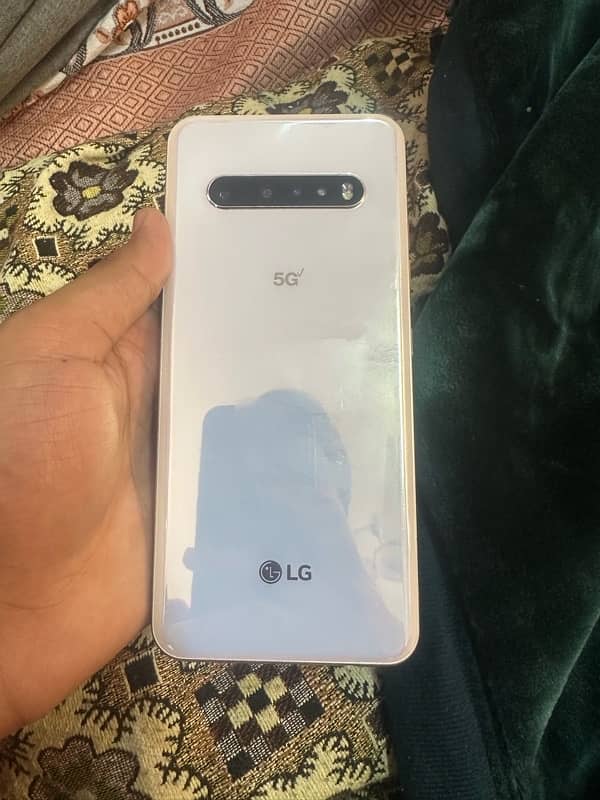 LG v60 Thinq 1