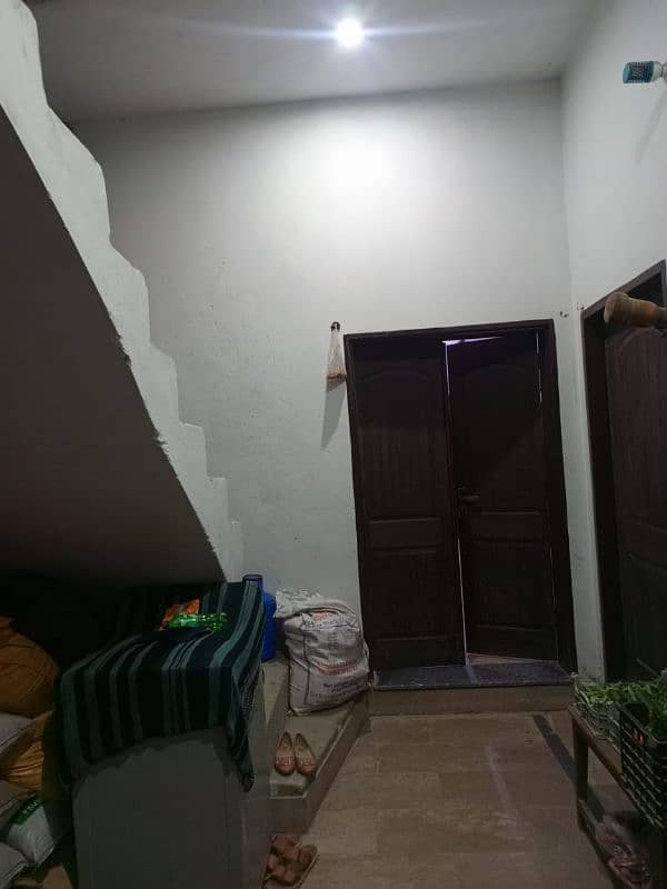 Single story furnished house for sale in Lahorr 5