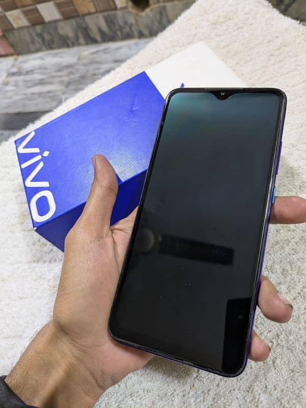 vivo y51 4gb 128gb condition 10/10 1