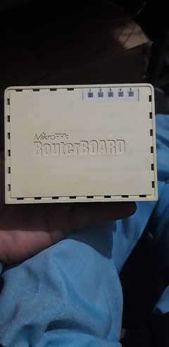 Mikrotik Router Board 750