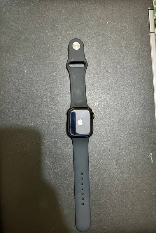 apple watch series 7 41MM 4