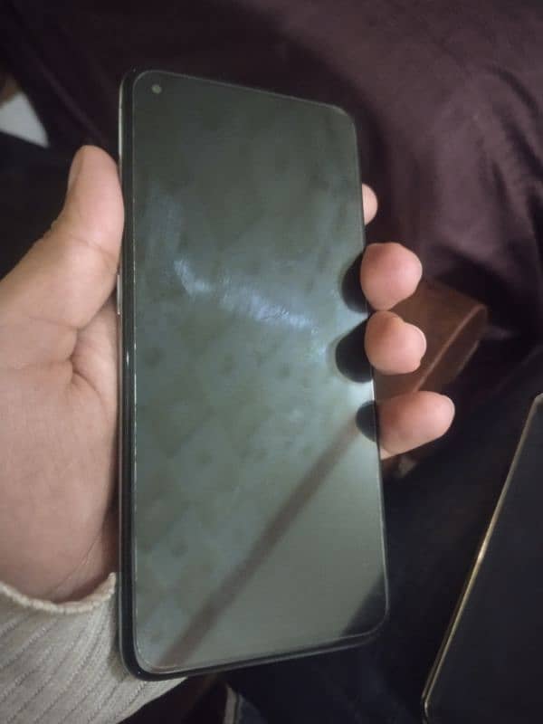 OPPO Reno 6 in Lush Condition 3