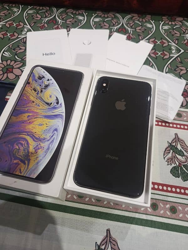 Iphone XSMAX 10/10 BOX PACKED CONDITION 1