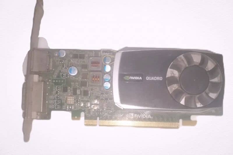 Graphic card: Nvidia Quadro 600 0