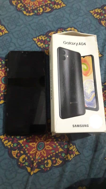 Samsung galaxy A04 for sale 2