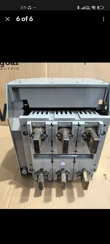 ACB Schneider Breaker 2