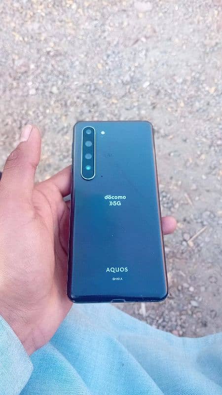 Aquos R-5 16/256 GB non PTA best for Pubg. 1