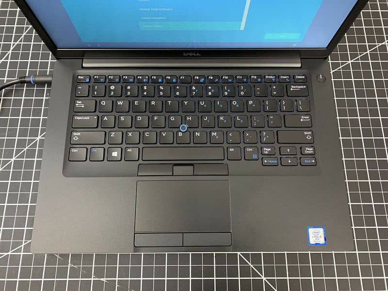 Dell latitude 7490/7480 i5 8th generation/ i7 7th generation 2