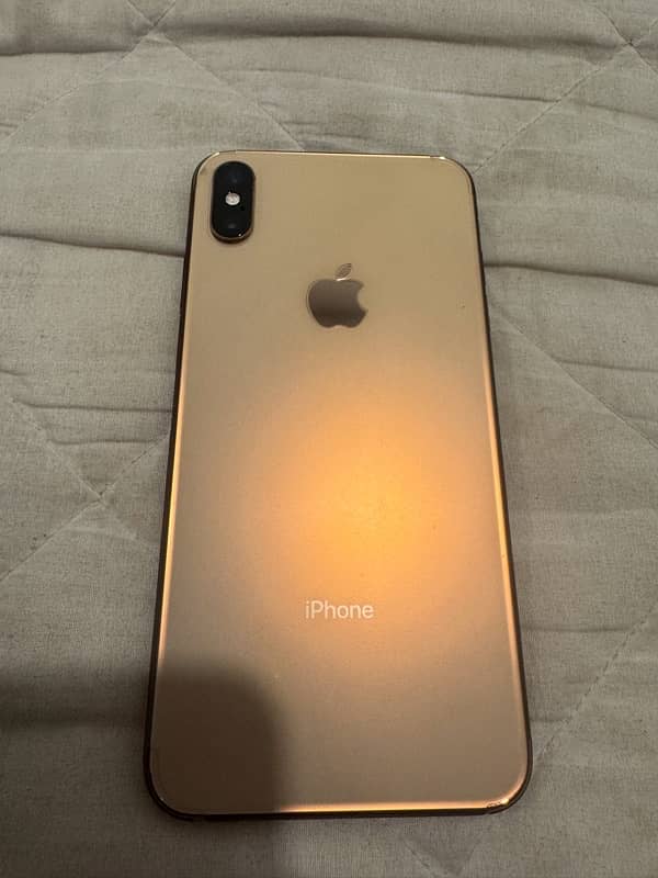 iphone xsmax Gold 1