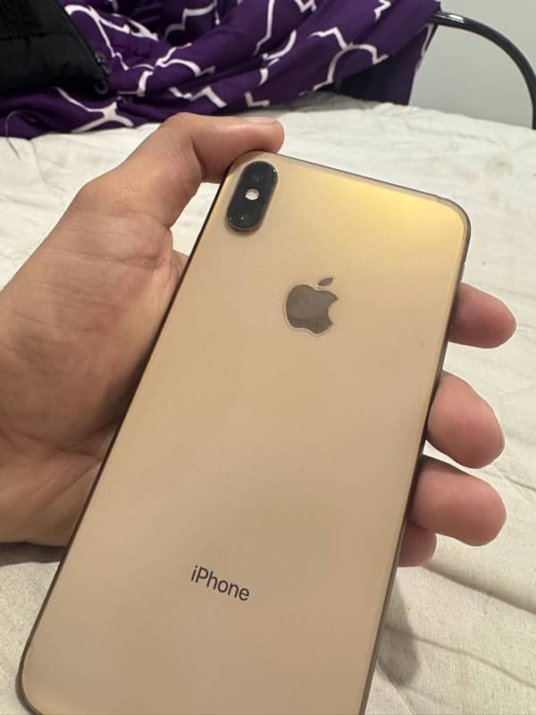 iphone xsmax Gold 5