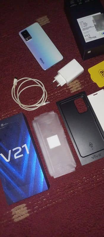 vivo v21 (8/128, 64mp bck, 44mp frnt) 10/10 mint condition 2