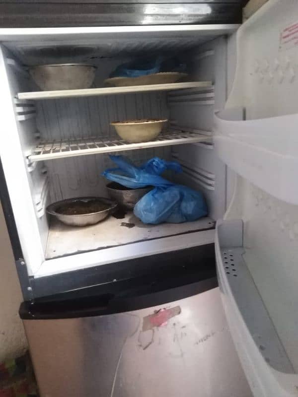 Fridge in best condition 0