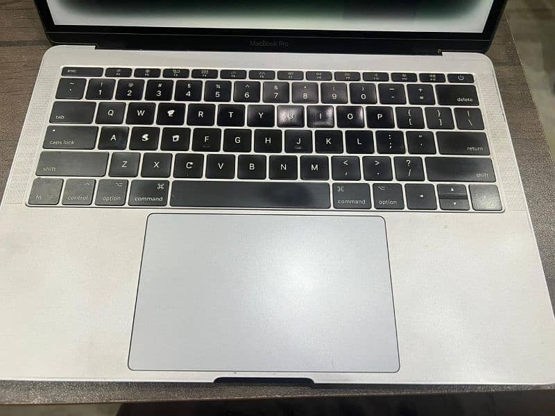 Macbook 2017 pro for sale - Fast, Reliable 1