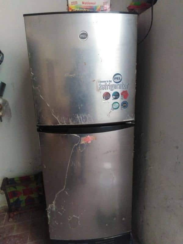 Fridge in best condition 1