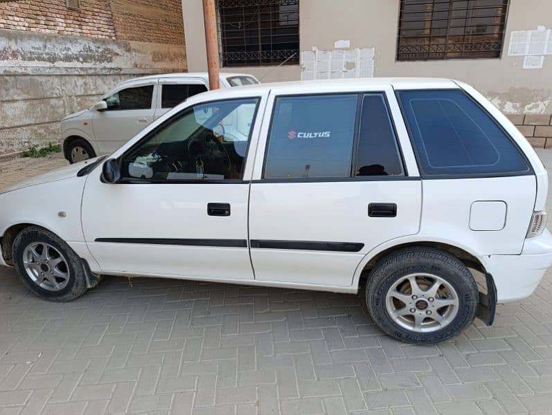 Suzuki Cultus VXR 2015 7