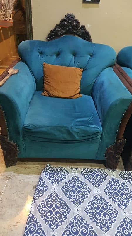 4 piece sofa set 9