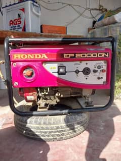 Honda 2 k. v Generator for Urgent Sale