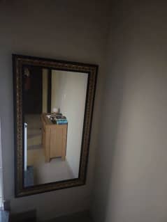 classic detailed mirror