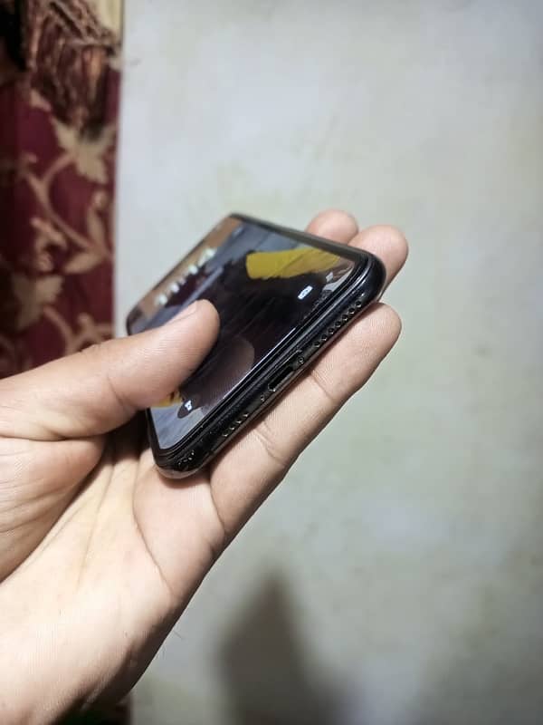 xs Max (256 Gb/Pta Approved ) 3