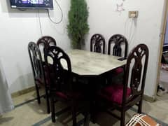 medim size dining table