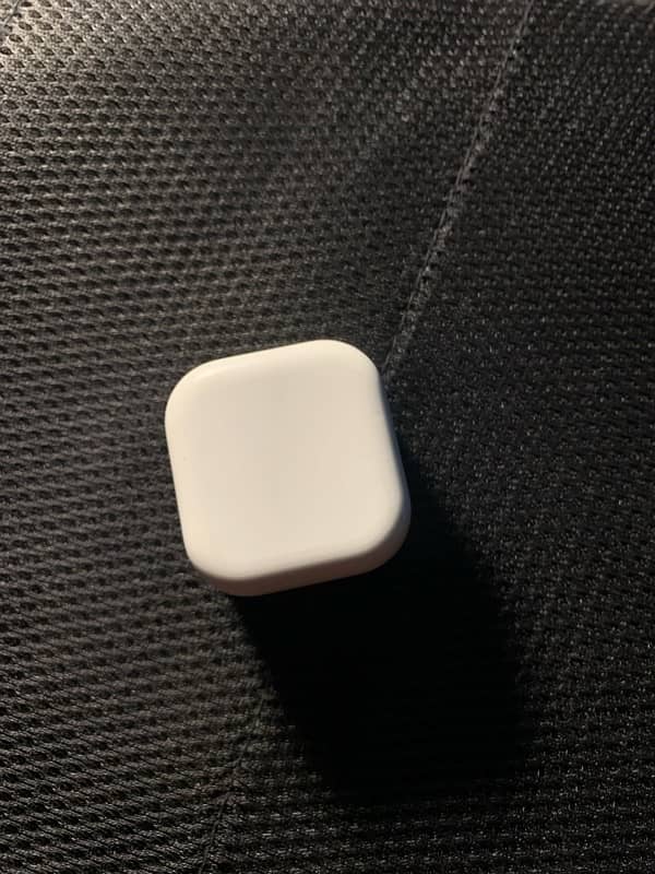 iPhone 100% Original Adapter 1