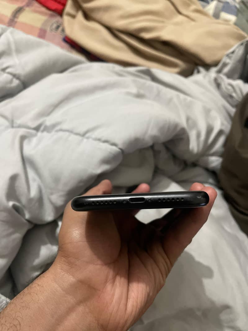 Apple iPhone XR 64GB NON PTA 2