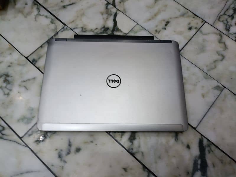 • DELL LATITUDE E6440 - CORE i5 4th Generation +  FULL HD LAPTOP 7