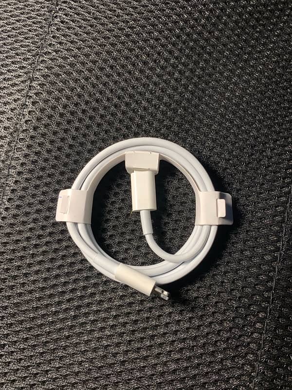 “100% Original iPhone Cable 1