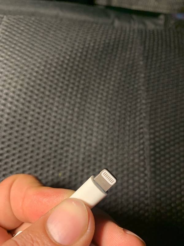 “100% Original iPhone Cable 2