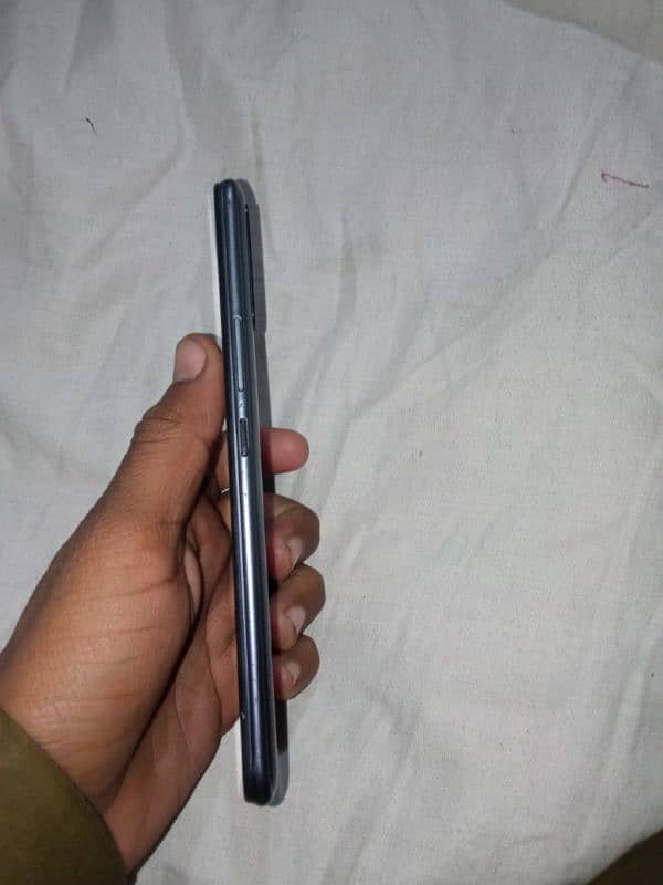 Infinix Hot 8 3/32 4