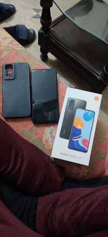 Xiaomi Redmi Note 11 6GB+128GB with Box, 33W Adopter and Cable 5