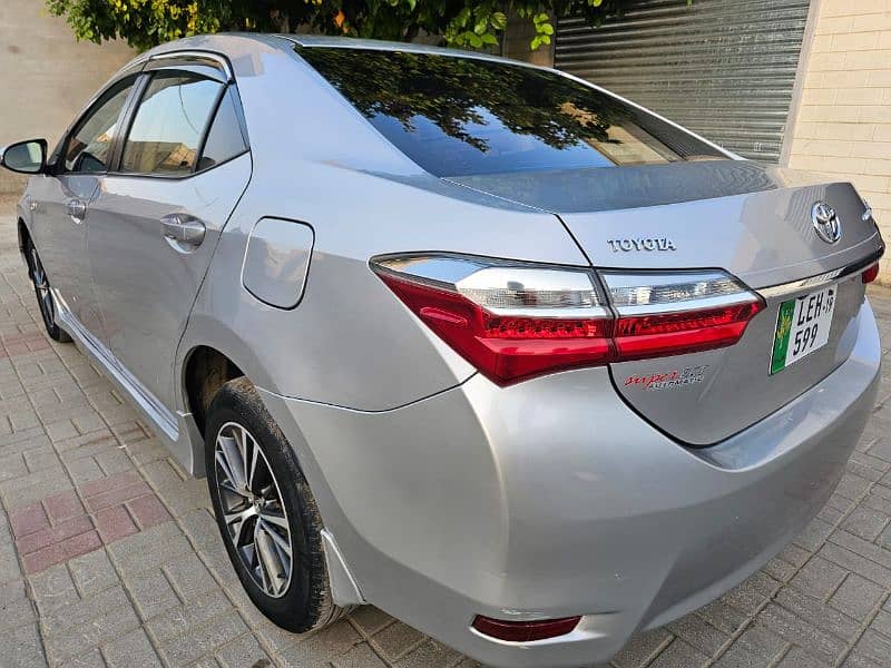 Toyota Corolla Altis 2019 8