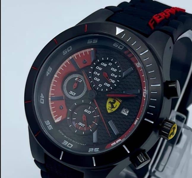 Casual Ferrari analogue watch 0