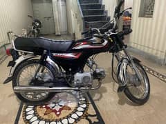 CD 70 2019 model urgent sale