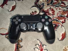 PS4 slim controllers