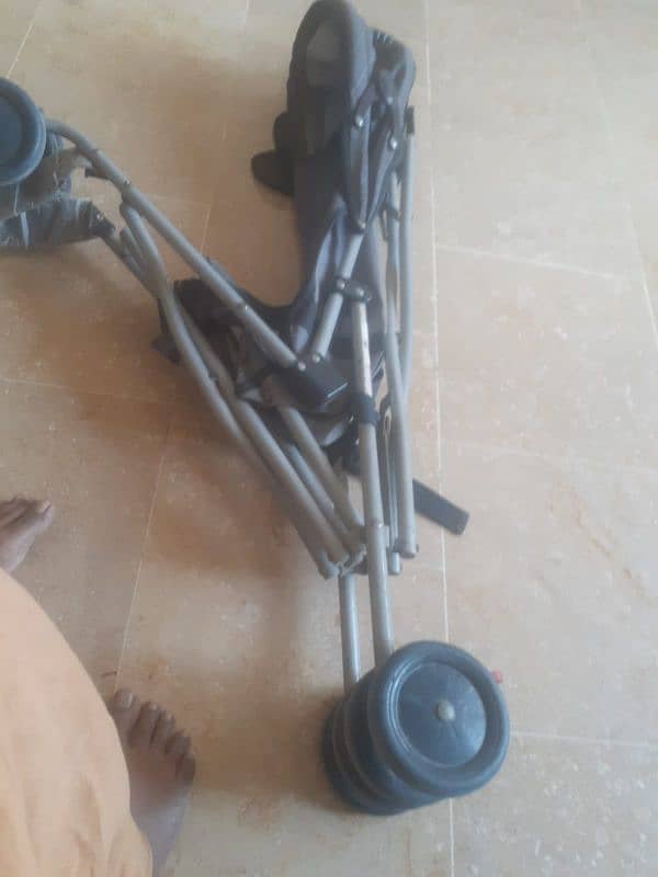 excellent condition pram for sale 1