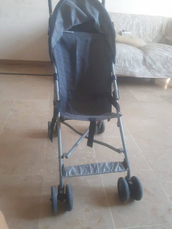 excellent condition pram for sale 6