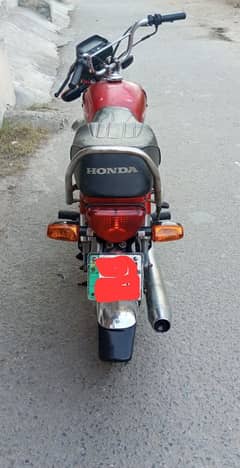 Honda CD70 2018